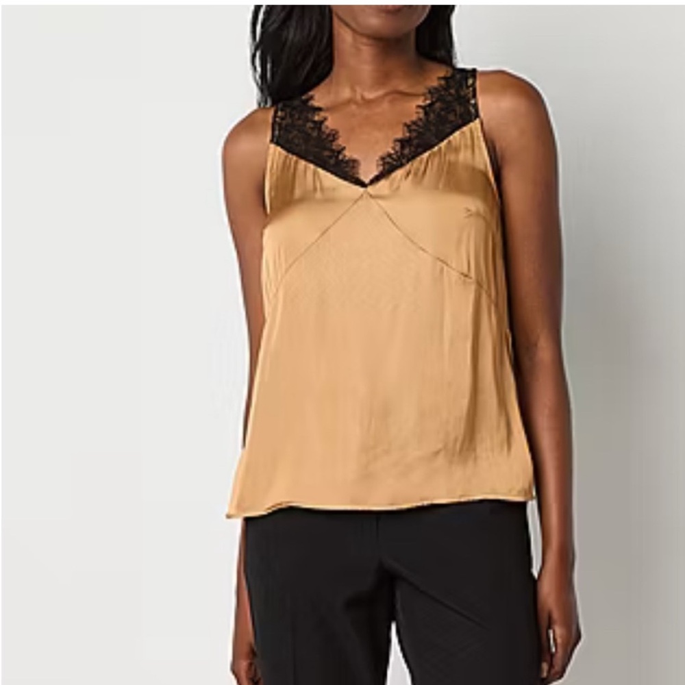 Worthington Elegant Gold Lace Trim Women's Top‎